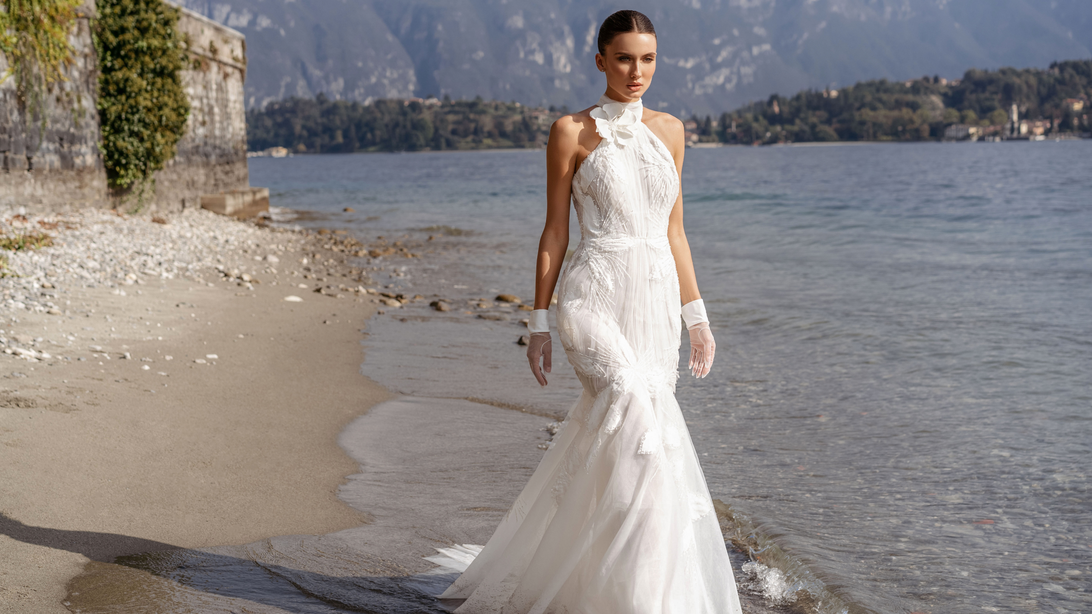 wedding dress with a train trend 2024