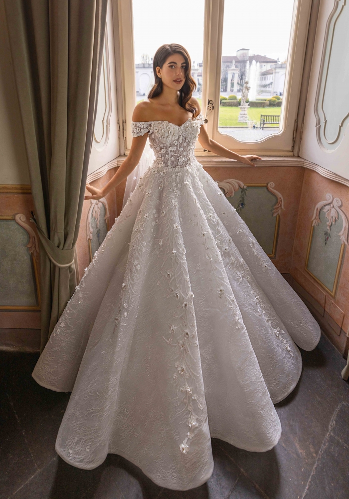 Vivien wedding dress